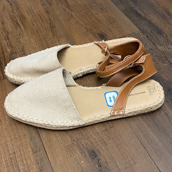 Time and Tru Shoes - Time and Tru Tan Memory Foam Sandal